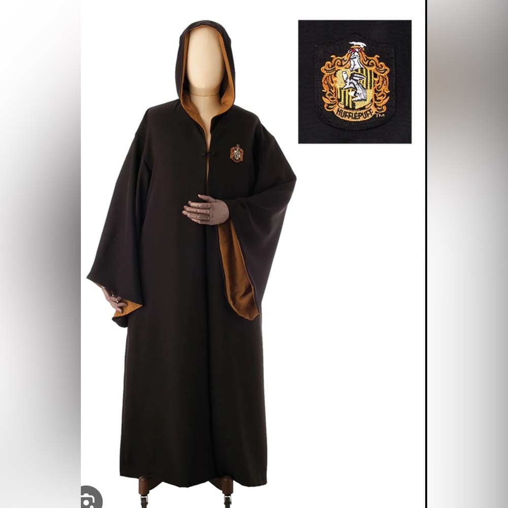 Universal Orlando The Wizarding World of Harry Potter Hufflepuff Child Robe XXXS